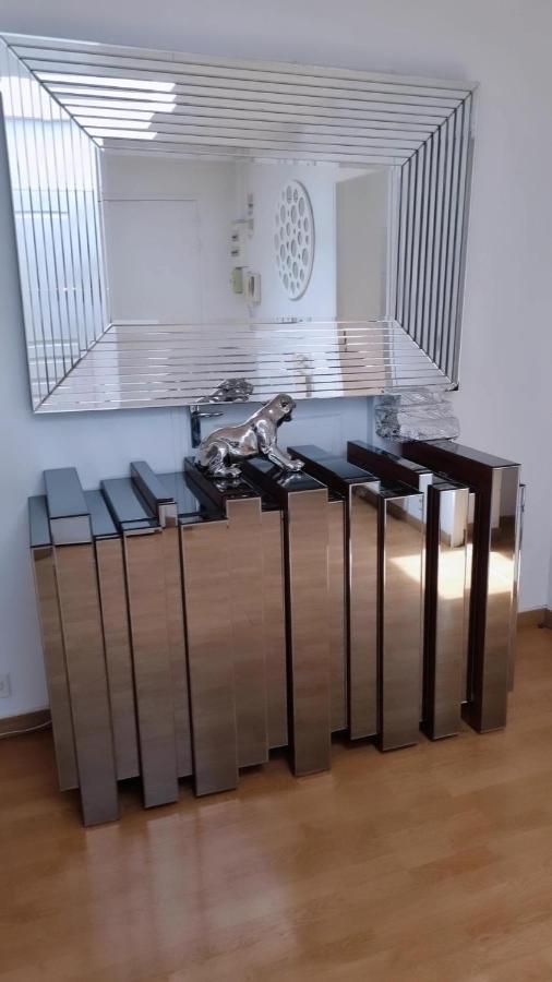 Spacieux Apparemment Au Centre De Chic Appartement Parijs