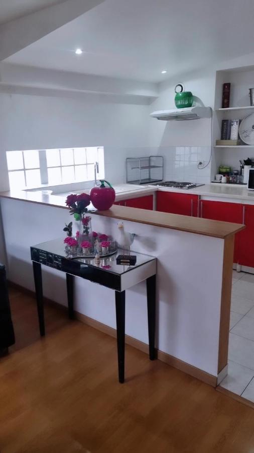 Spacieux Apparemment Au Centre De Chic Appartement Parijs
